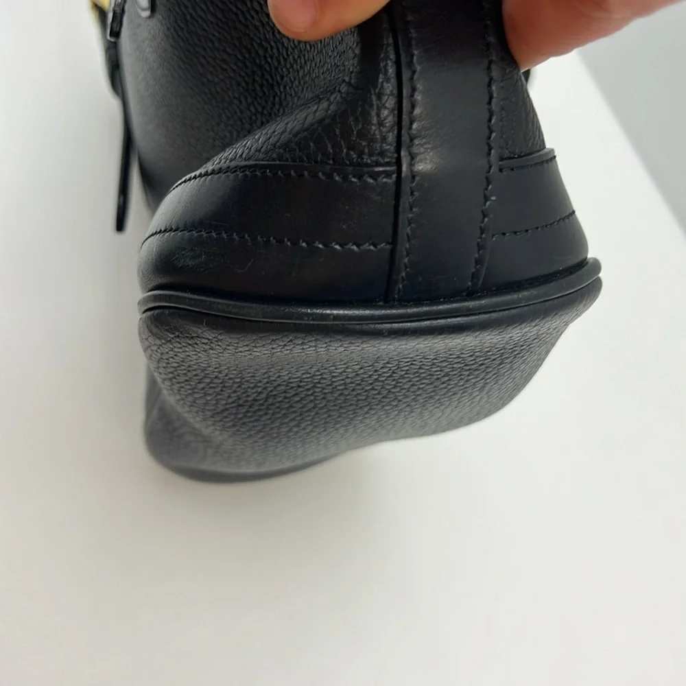 Vintage Dooney & Bourke Black All Weather Leather Pebbled Tote Gold Hardware - Picture 12 of 15